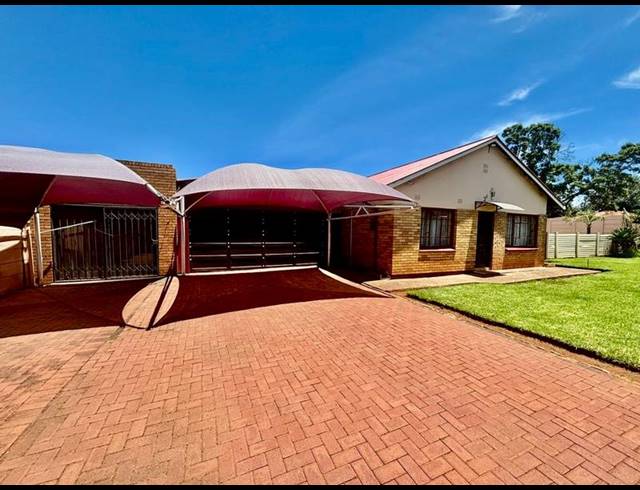 3 BEDROOM HOUSE FOR SALE IN VANDERBIJLPARK CW 6